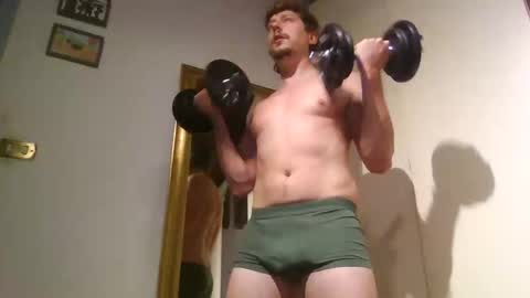 Snapshot of francesco_831115 chatting on 09/29/25, 04:45 francesco_831115 online show from 09/29/25, 04:45