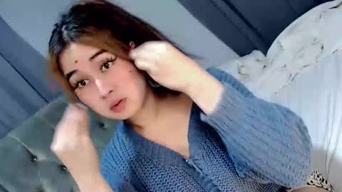 LOVE online show from 03/23/26, 05:44
