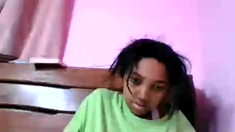 Snapshot of francia333068 chatting on 07/14/26, 04:13 francia333068 online show from 07/14/26, 04:13