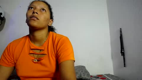 francihot4 online show from 06/17/26, 02:03
