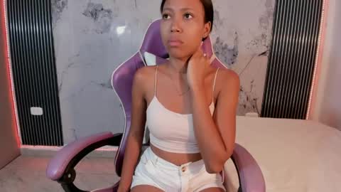 Laura online show from 05/06/26, 07:30