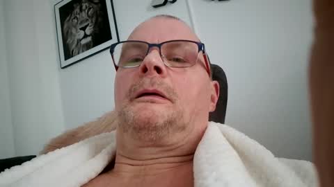 Snapshot of franciscomalin chatting on 02/13/25, 09:41 franciscomalin online show from 02/13/25, 09:41