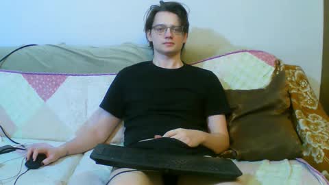 Snapshot of francisgray chatting on 02/07/26, 06:33 Frank online show from 02/07/26, 06:33