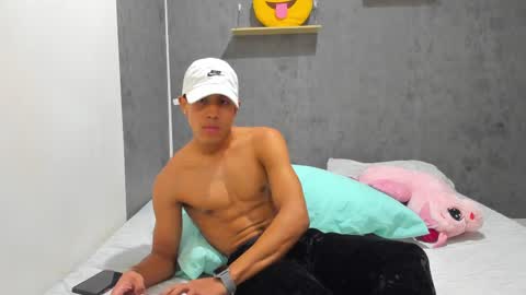 Snapshot of franco_demons_ chatting on 12/03/24, 09:11 Franco online show from 12/03/24, 09:11