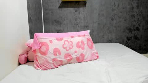 Snapshot of franco_demons_ chatting on 12/27/24, 04:10 Franco online show from 12/27/24, 04:10