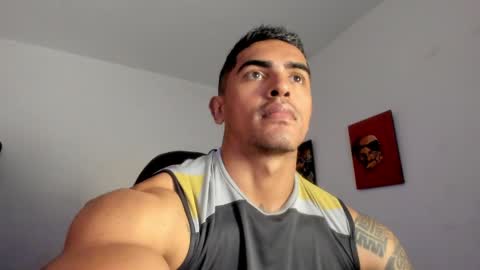 Snapshot of franco_ruiz_ chatting on 04/15/26, 02:07 franco online show from 04/15/26, 02:07