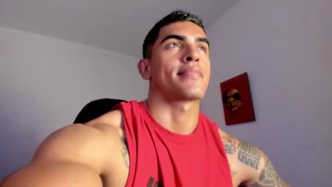 Snapshot of franco_ruiz_ chatting on 07/11/26, 03:20 franco online show from 07/11/26, 03:20