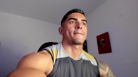 Snapshot of franco_ruiz_ chatting on 07/16/26, 02:06 franco online show from 07/16/26, 02:06