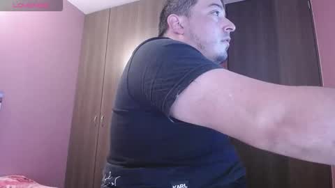 Snapshot of francoisroy chatting on 03/02/26, 11:44 Juan online show from 03/02/26, 11:44