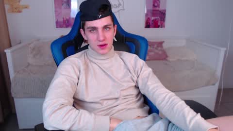 Frank online show from 12/17/24, 06:13