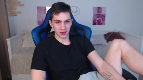 Frank online show from 01/18/25, 02:14