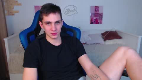 Frank online show from 01/18/25, 05:20