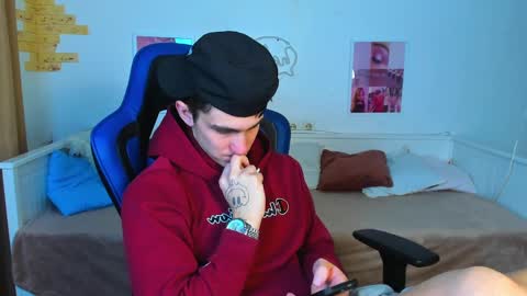 Frank online show from 02/01/25, 09:21