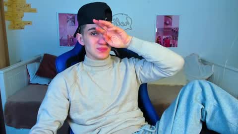 Frank online show from 02/10/25, 05:03