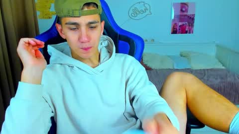 Frank online show from 09/21/25, 04:47