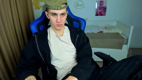 Frank online show from 03/03/26, 05:24