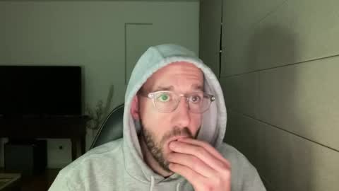 frank_perry2332 online show from 04/18/26, 12:09