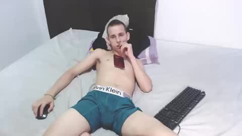 Frank online show from 09/19/25, 03:41