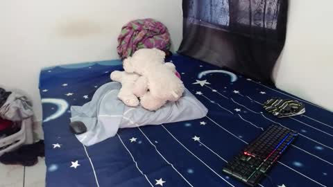 Frank online show from 10/28/25, 08:33