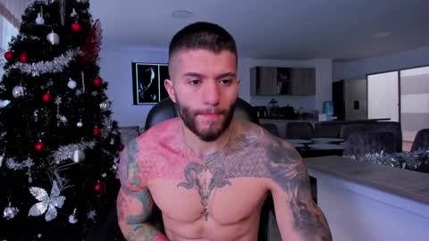 Frank Farrell. Hey remember to give me a thumbs up Ty online show from 01/04/25, 05:58