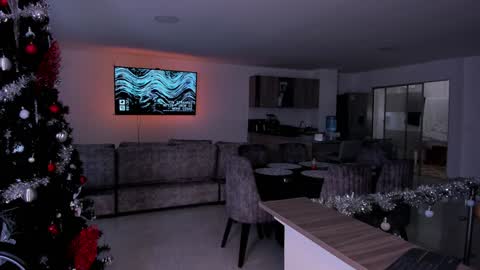 Frank Farrell. Hey remember to give me a thumbs up Ty online show from 01/10/25, 10:36