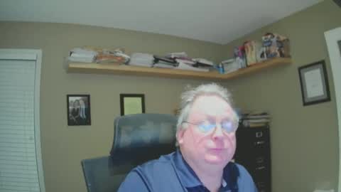 Snapshot of frankie6207 chatting on 01/09/25, 06:59 frankie6207 online show from 01/09/25, 06:59