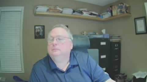 Snapshot of frankie6207 chatting on 03/02/25, 07:43 frankie6207 online show from 03/02/25, 07:43