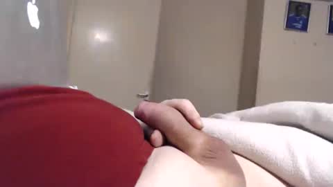 Snapshot of frankiel745 chatting on 01/07/25, 03:33 frankiel745 online show from 01/07/25, 03:33