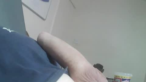 Snapshot of frankiel745 chatting on 06/12/26, 07:07 frankiel745 online show from 06/12/26, 07:07