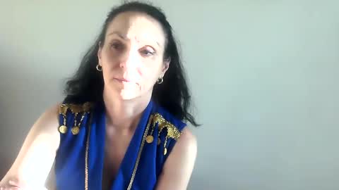 Snapshot of frankieteasing chatting on 01/15/25, 01:31 frankieteasing online show from 01/15/25, 01:31