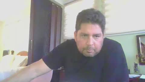 Snapshot of frankorican chatting on 10/23/25, 05:23 frankorican online show from 10/23/25, 05:23