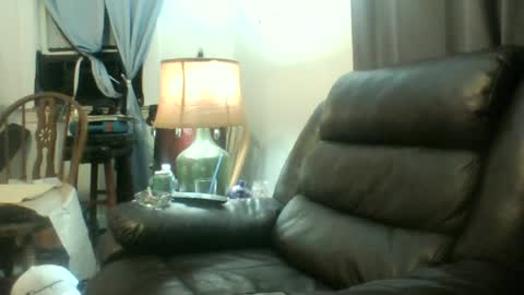 Snapshot of frankyb0yforeal chatting on 06/12/26, 05:50 frankyb0yforeal online show from 06/12/26, 05:50