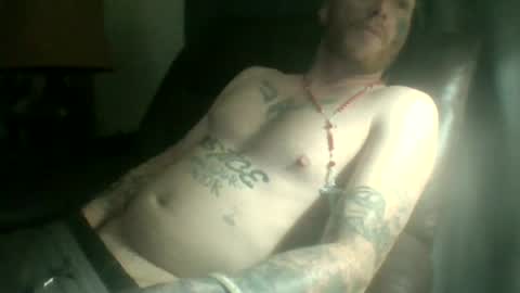 Snapshot of frankyb0yforeal chatting on 07/15/26, 04:18 frankyb0yforeal online show from 07/15/26, 04:18