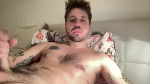 Snapshot of frankybiiig chatting on 11/22/25, 06:40 thegoodandbiiig online show from 11/22/25, 06:40