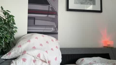 franny_fresh online show from 06/17/26, 09:34