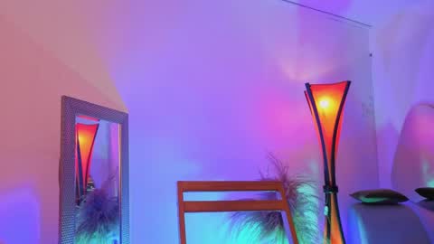 Fransheska online show from 05/09/26, 11:48