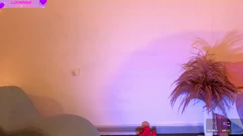 Fransheska online show from 06/20/26, 11:24
