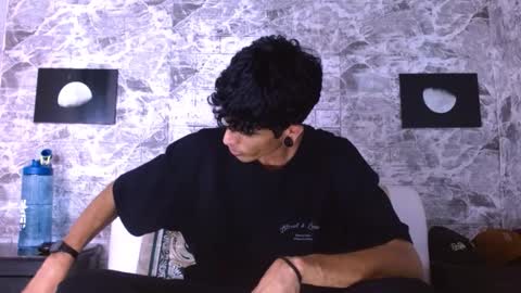 Snapshot of franvill_trato chatting on 02/27/26, 07:25 Franvill trato online show from 02/27/26, 07:25