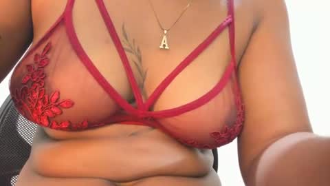 Snapshot of franyeli_9 chatting on 06/15/26, 02:58 franyeli online show from 06/15/26, 02:58