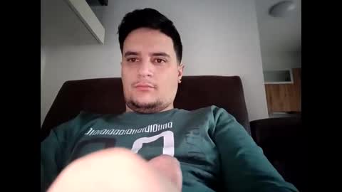 Snapshot of fraromeo2 chatting on 02/15/25, 07:16 fraromeo2 online show from 02/15/25, 07:16