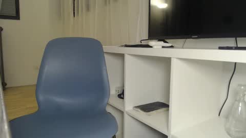 Snapshot of frasalv chatting on 12/05/25, 05:20 francescosal online show from 12/05/25, 05:20