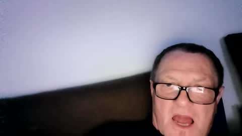 Wolfi online show from 04/05/26, 07:55