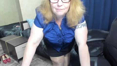 Snapshot of fraumartha chatting on 04/09/26, 01:27 FrauMartha online show from 04/09/26, 01:27