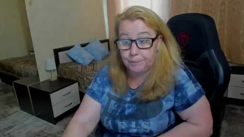 Snapshot of fraumartha chatting on 06/14/26, 01:13 FrauMartha online show from 06/14/26, 01:13