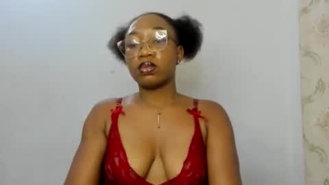 Freaky ebonygirl online show from 09/28/25, 06:19