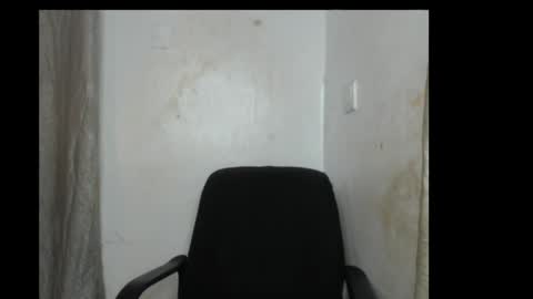 Freaky girl23 online show from 05/11/26, 07:22