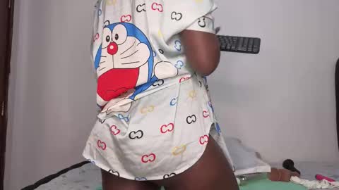 Kandy online show from 10/31/25, 10:11