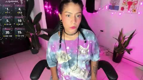 Lia Gomez online show from 09/24/25, 12:25