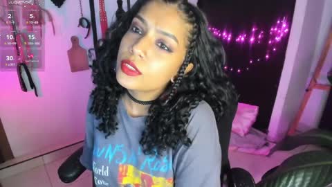 Lia Gomez online show from 05/18/26, 11:32