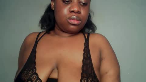 freaky slut5 online show from 04/25/26, 01:52